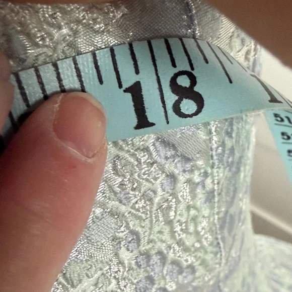 Calvin Klein size 2 Sleeveless Light Blue Textured Fit & Flare Dress - Picture 6 of 8